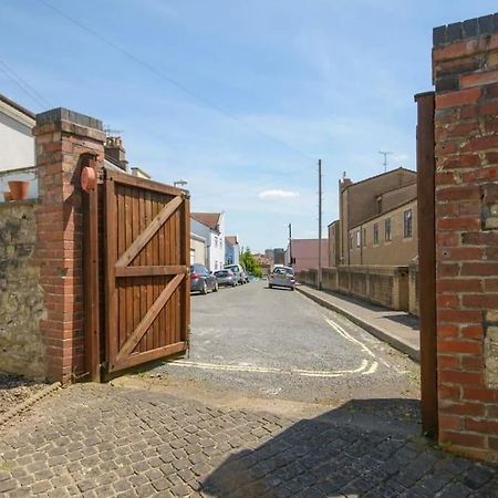 Charming 2 Double Bed Cottage Style House Bristol Bagian luar foto
